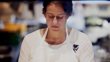 Veja Adeline Grattard. Episódio 3 da Temporada 1.